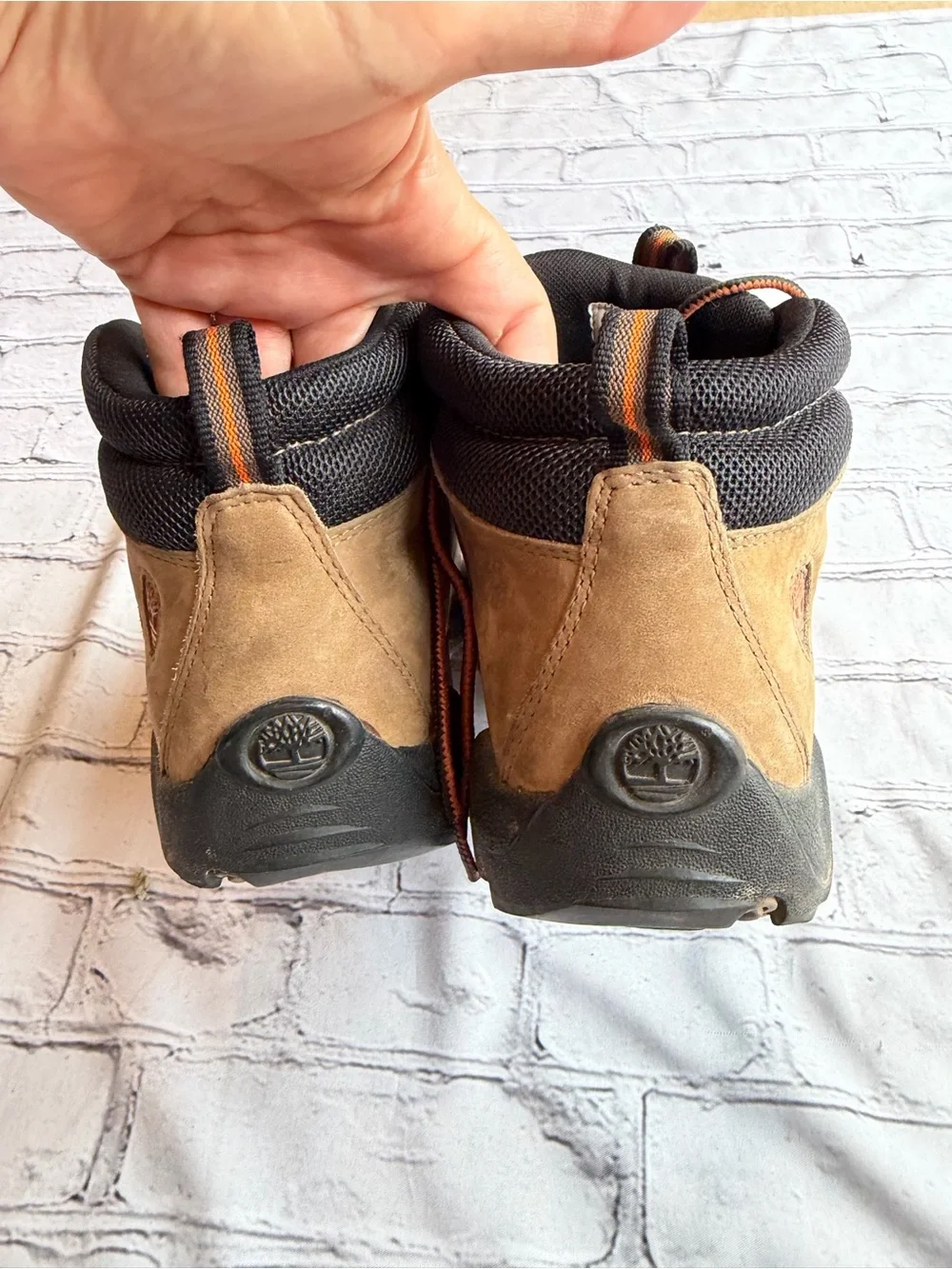Timberland Women’s Leather Hiking Boots Lace Up Hightop GorpCore Size 6M Granola